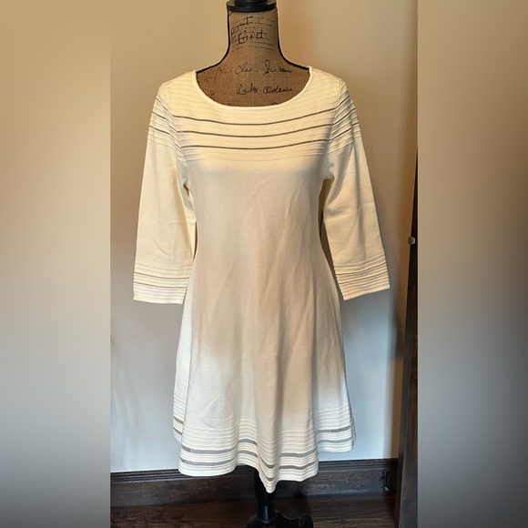 HOST PICK! Nice Jessica Howard ivory dress-New with tag! - Picture 1 of 5